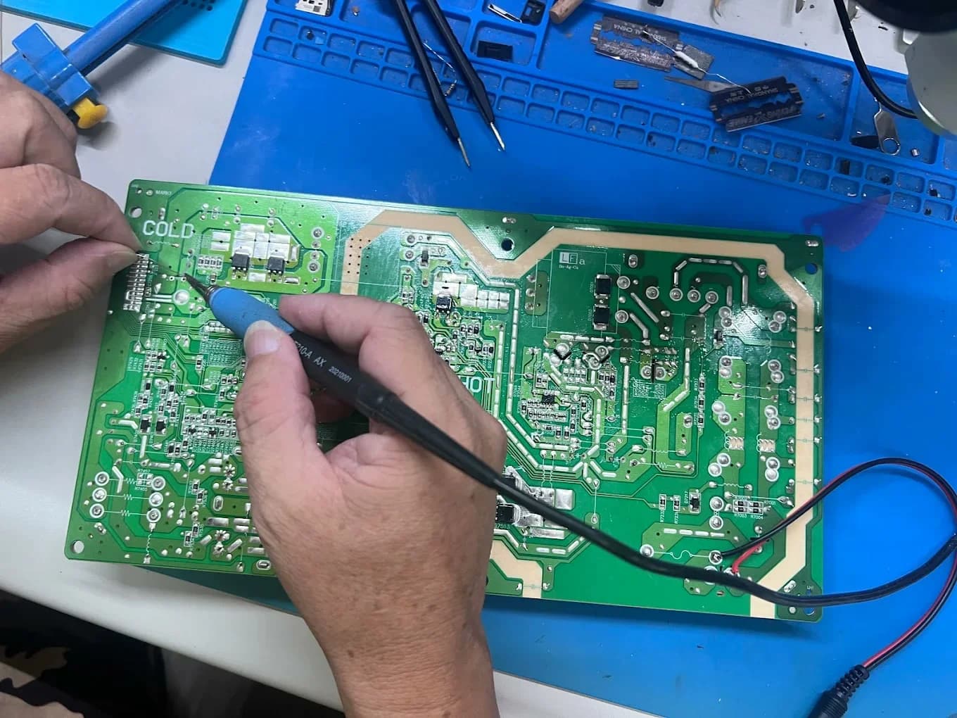 相機畫面持續抖動:重現比猜零件有用